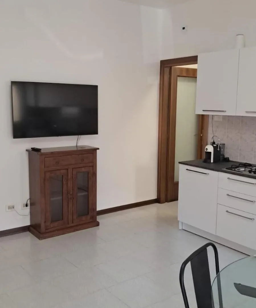 App4Rent - Villa Mimosa - Family Apartment リド・ディ・イエゾロ